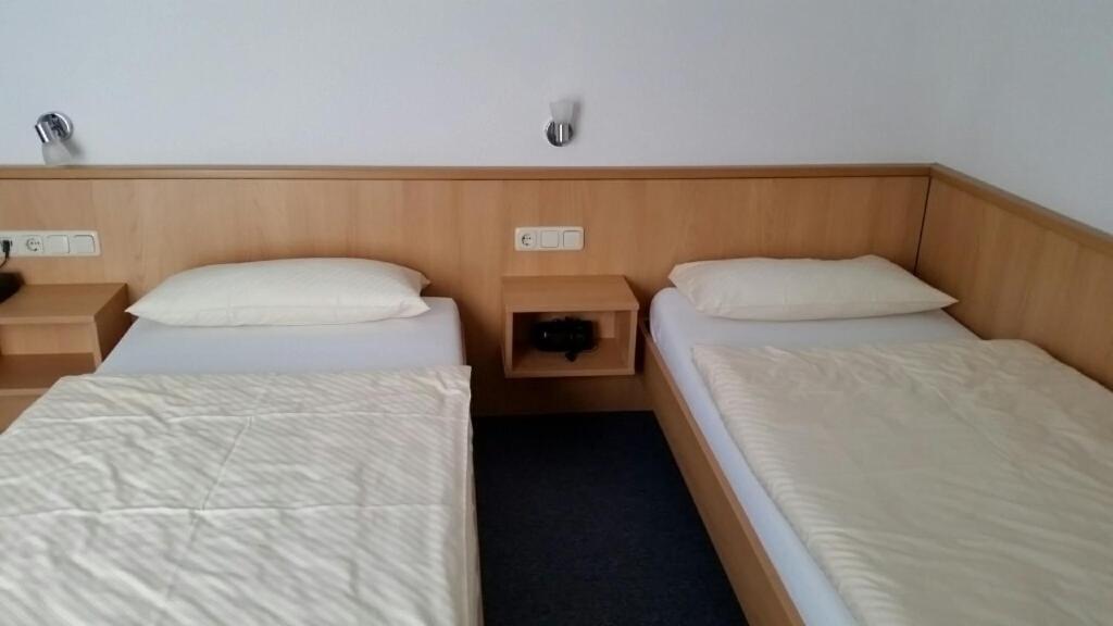 Zweibettzimmer