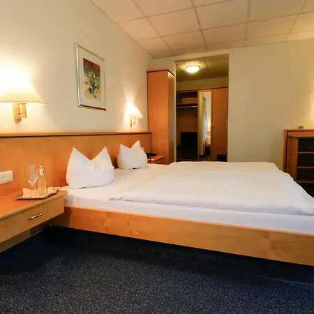 Kurparkhotel Das Kleinod-3